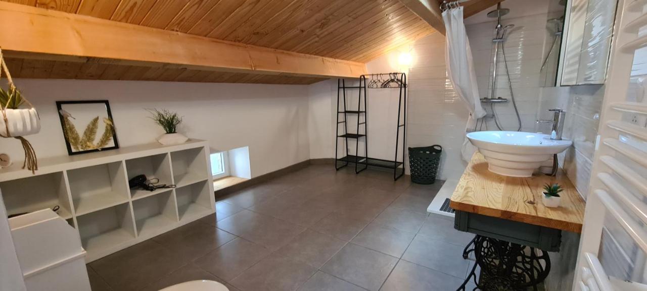 Gite Le Tilleul Vallon Pont D'Arc Zewnętrze zdjęcie