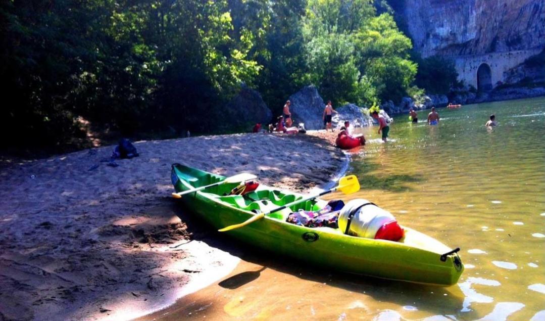 Gite Le Tilleul Vallon Pont D'Arc Zewnętrze zdjęcie
